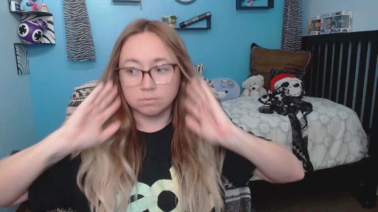 SkyJonesXO's Streamate show and profile