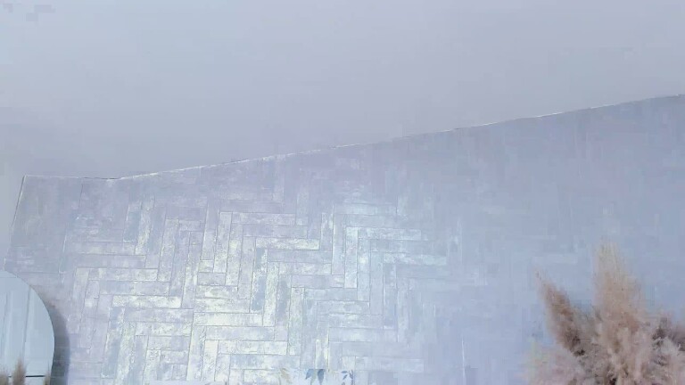 SaraBacker's Streamate show and profile