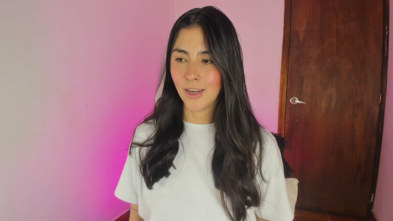 SofiaaAngell's Streamate show and profile