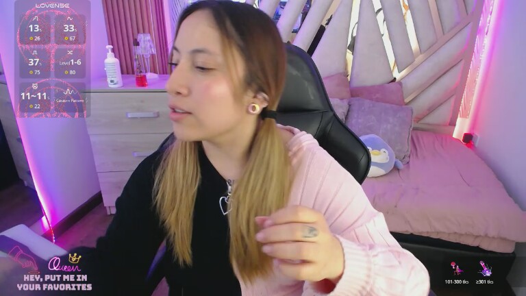 NyxAndria's Streamate show and profile