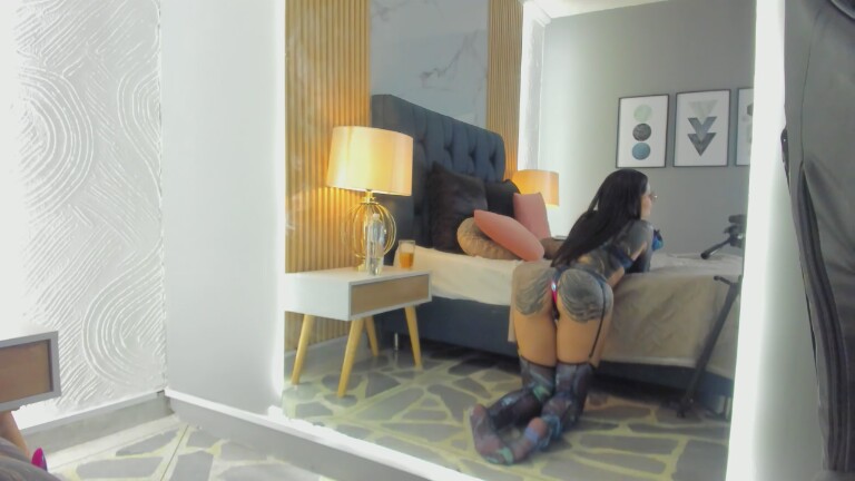 LennaVoss's Streamate show and profile