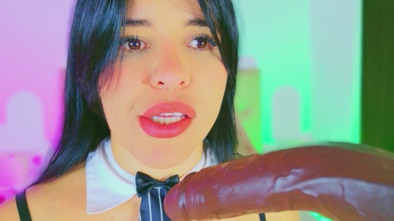 CharlootteEvans's Streamate show and profile