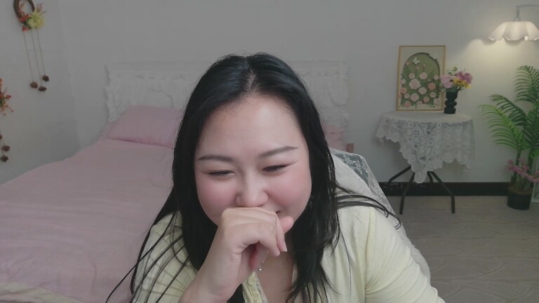 Lrenelvy's Streamate show and profile