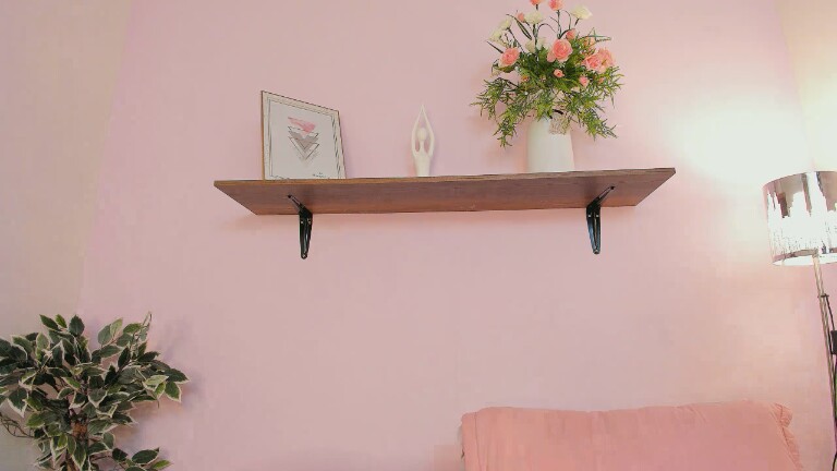 SaraFernandez's Streamate show and profile