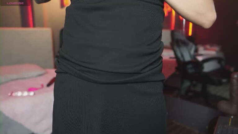 ZaraMiiuw's Streamate show and profile