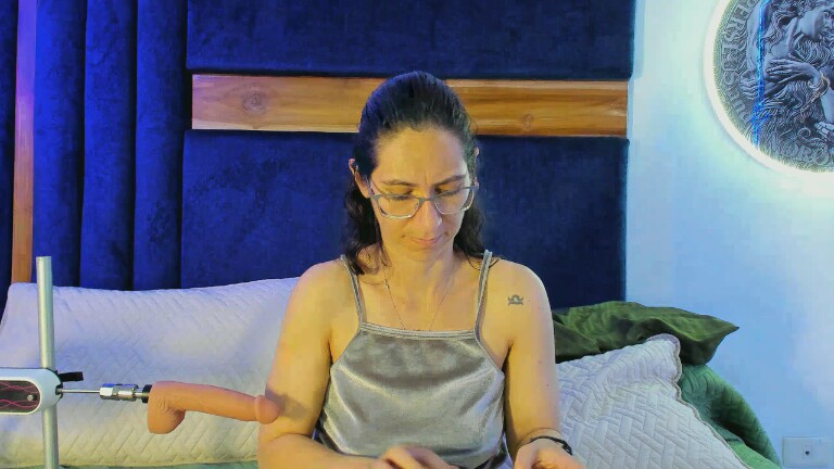 AndromedaGeek's Streamate show and profile