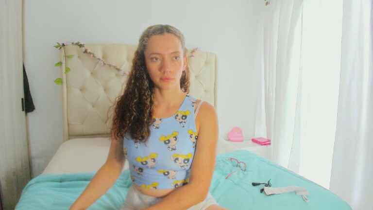 AliceKizar's Streamate show and profile