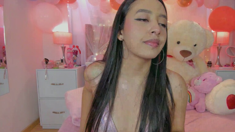 AlexandraWinterr's Streamate show and profile