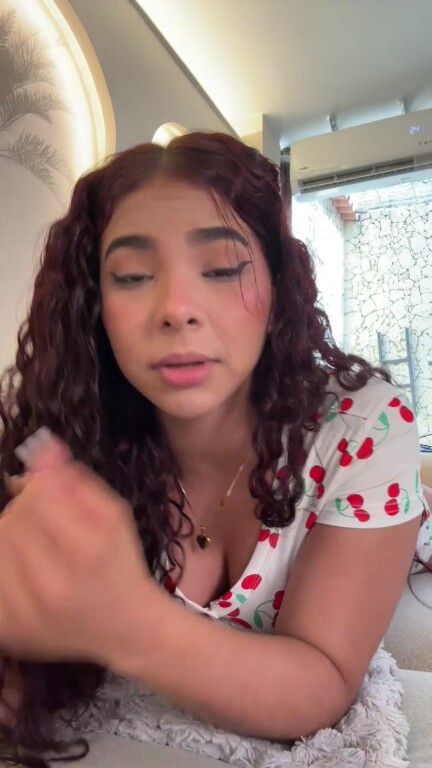 natalieheaven's Streamate show and profile