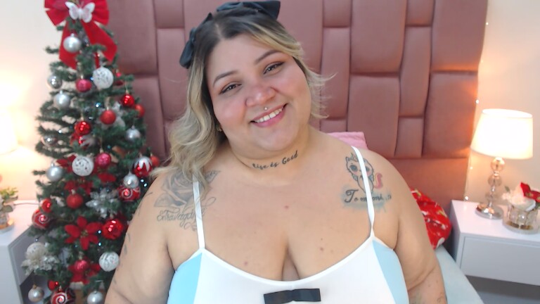 Evaverse's Streamate show and profile