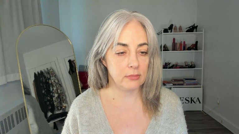 TheRealSeska's Streamate show and profile