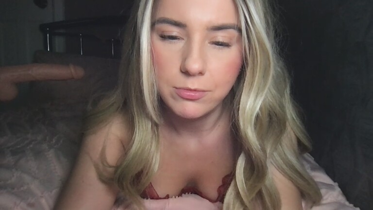 Bella808's Streamate show and profile