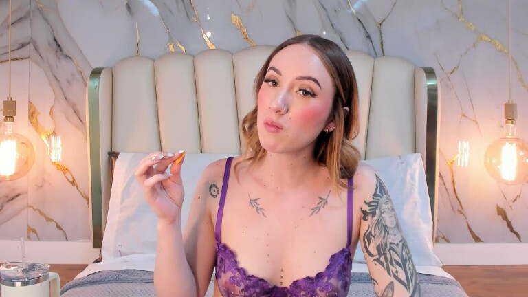 HannahLane's Streamate show and profile