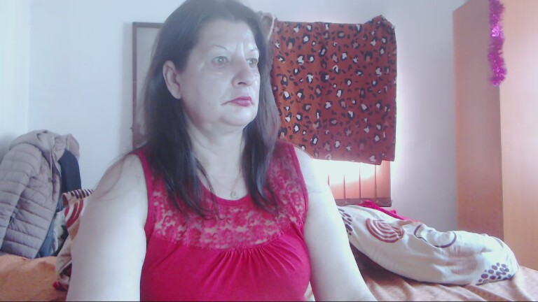 ExtasyMature's Streamate show and profile