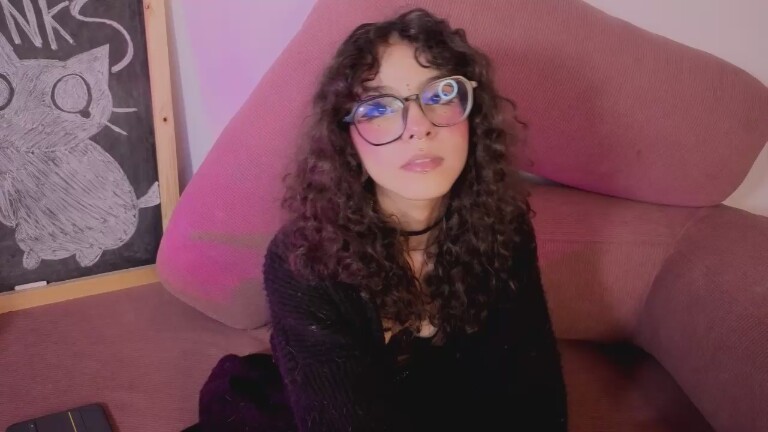 Gaia33's Streamate show and profile