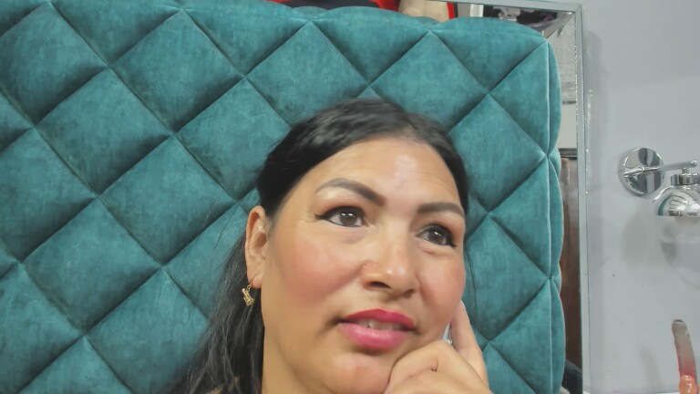 PENELOPELEWIS40's Streamate show and profile