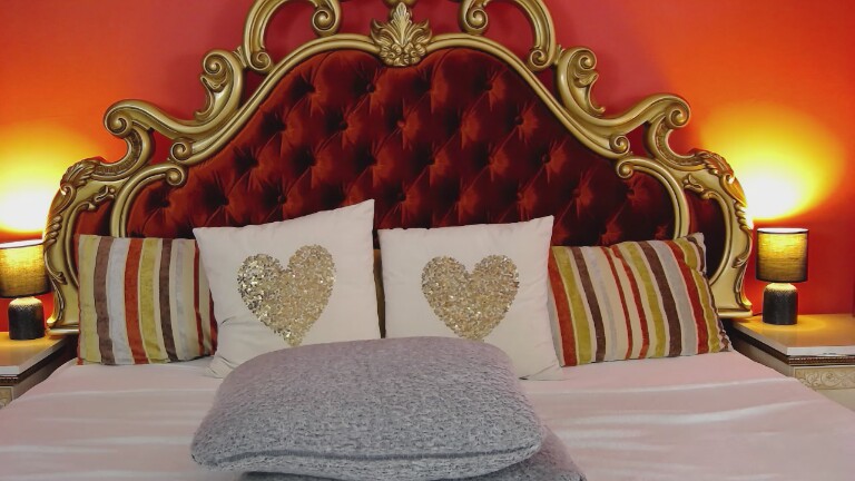 ANNALYAx's Streamate show and profile