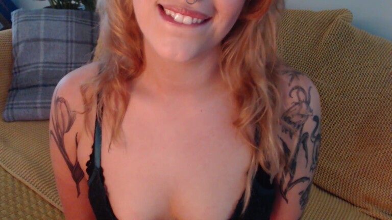 TattooedTeaseXXX's Streamate show and profile