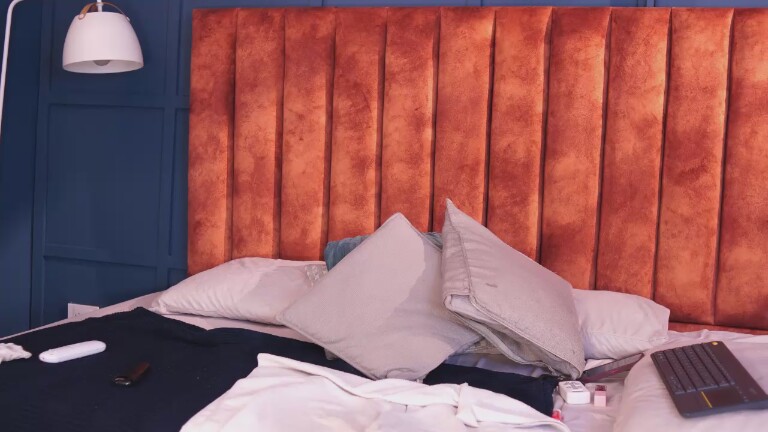 LolaaDream's Streamate show and profile