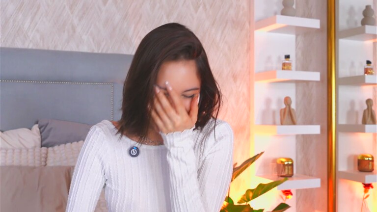 SofyBrad's Streamate show and profile