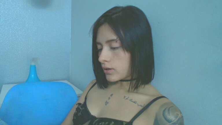 Hanna_Hunter's Streamate show and profile