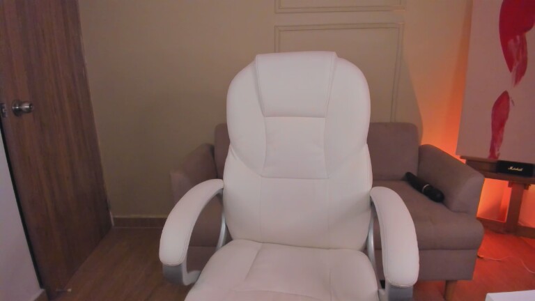 SabrinnaAdams's Streamate show and profile