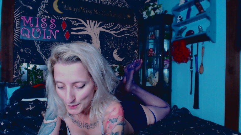 MissQuinCam's Streamate show and profile