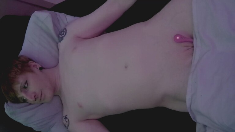 Moonless's Streamate show and profile