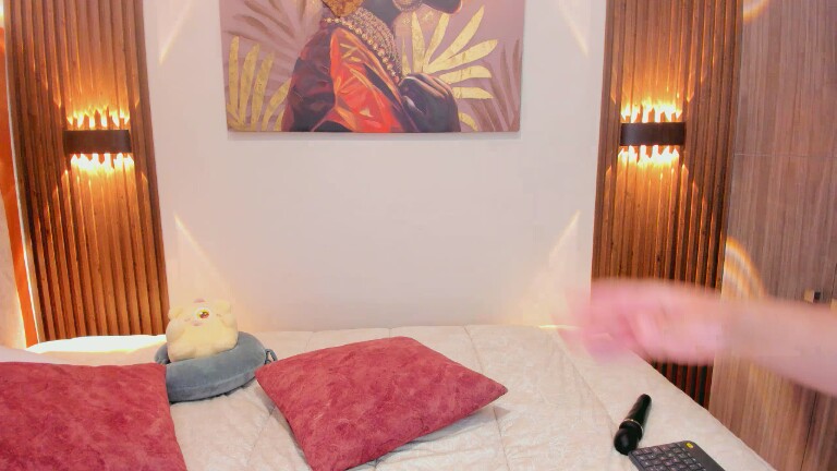 CamilaChanel's Streamate show and profile