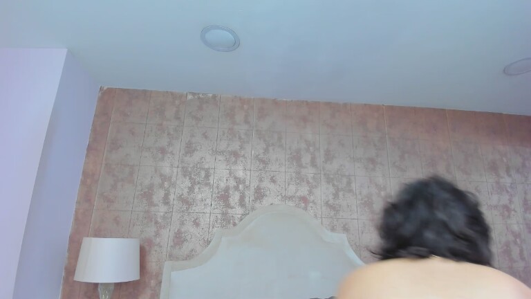 NikoYon's Streamate show and profile