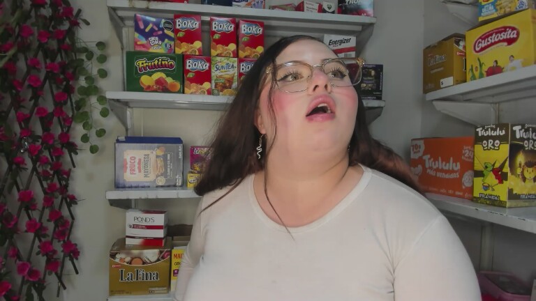 KittyBmss's Streamate show and profile