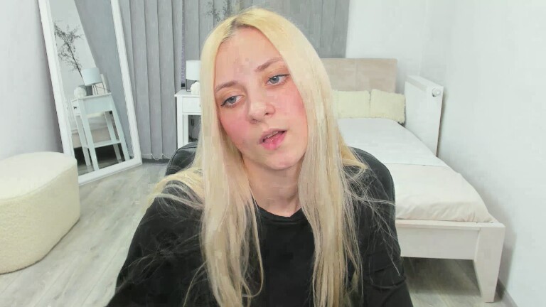 PinkAngelll's Streamate show and profile